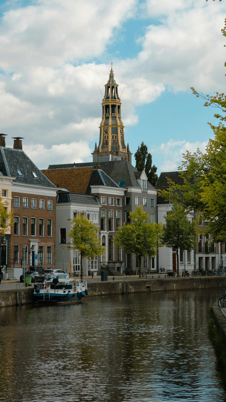 Groninger Der Aa-kerk aan de Hoge der A